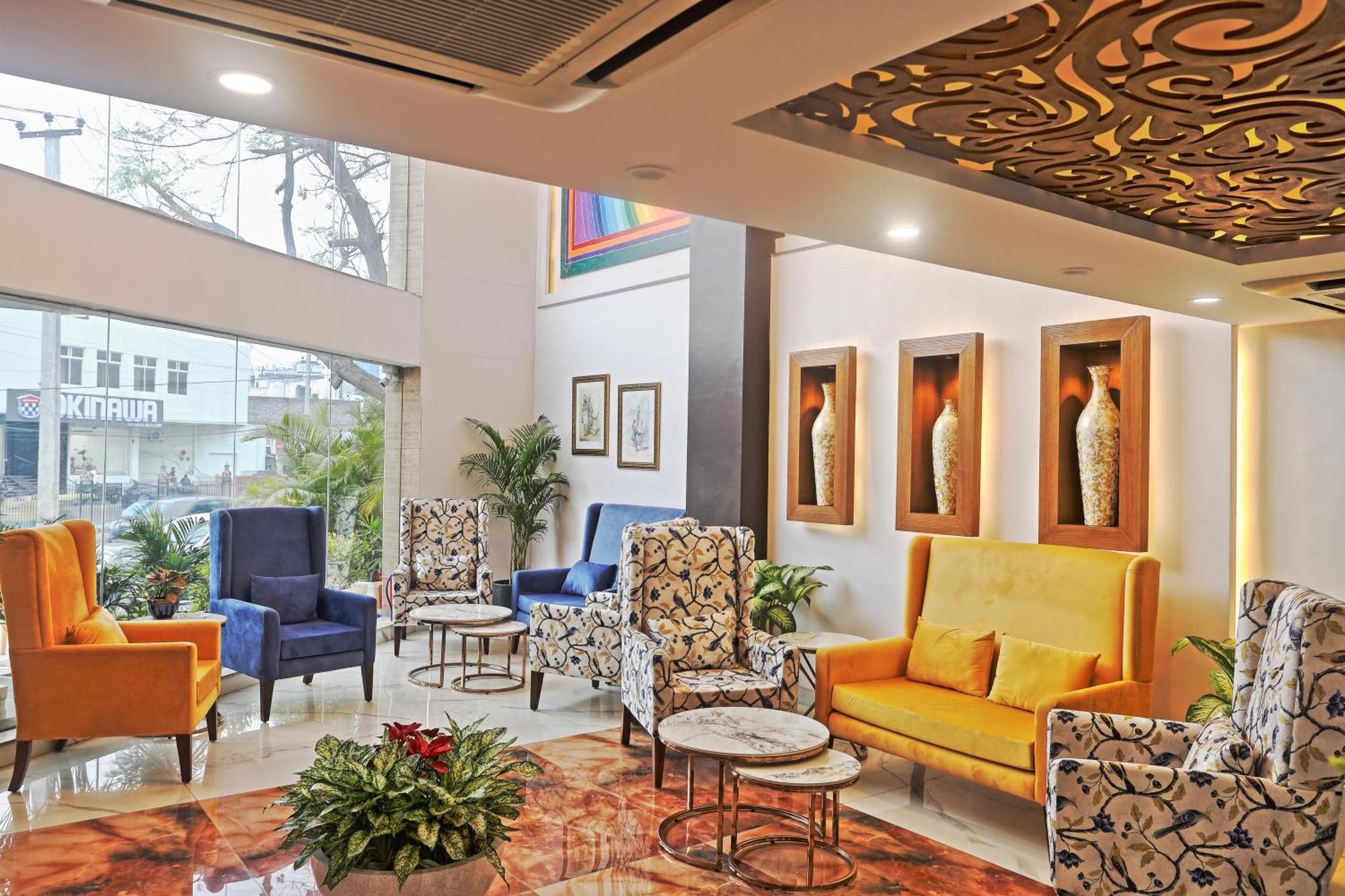 Hotel Oxmo Delhi Airport With Free Airport Transsfer 뉴델리 외부 사진