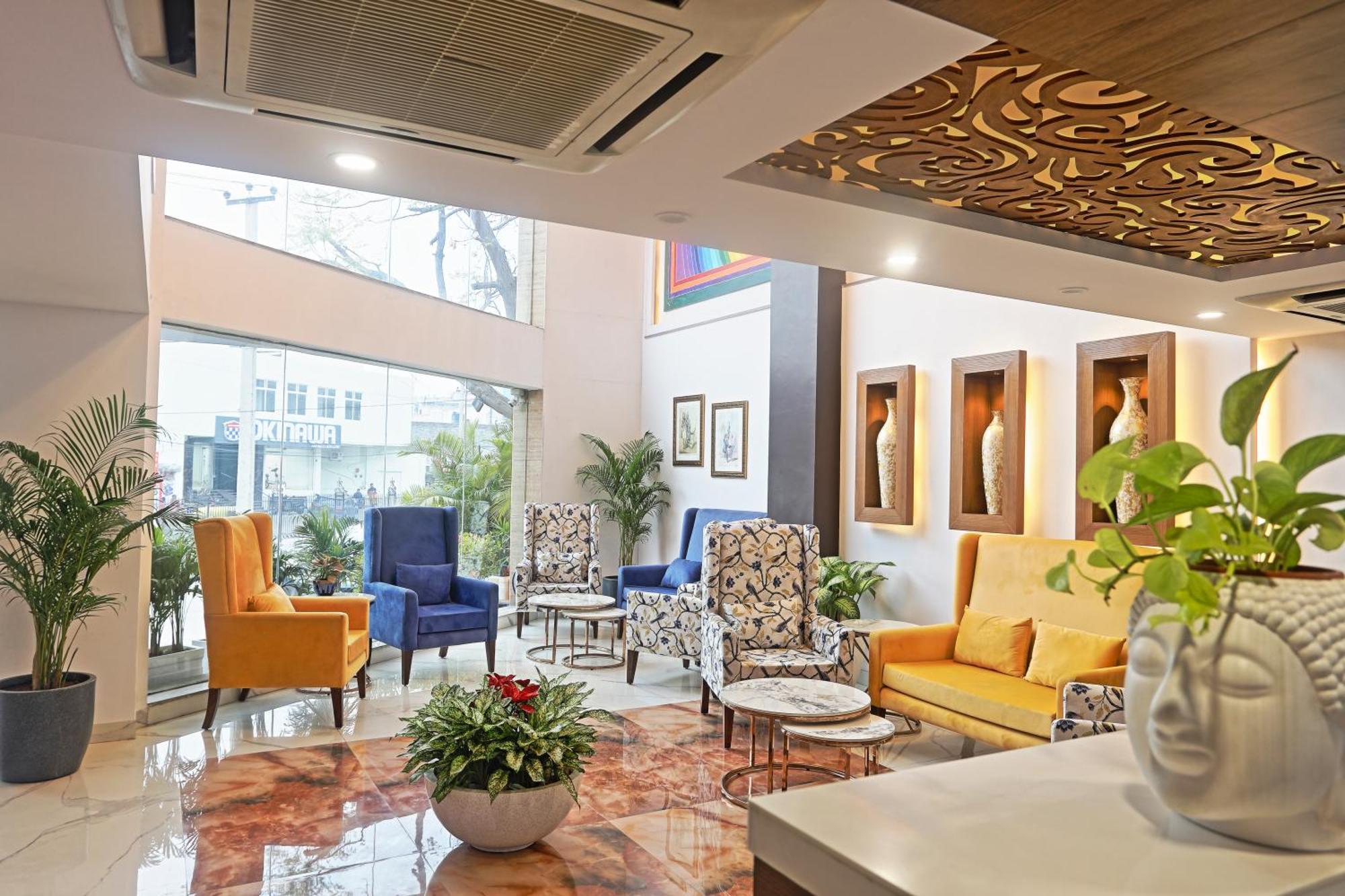 Hotel Oxmo Delhi Airport With Free Airport Transsfer 뉴델리 외부 사진