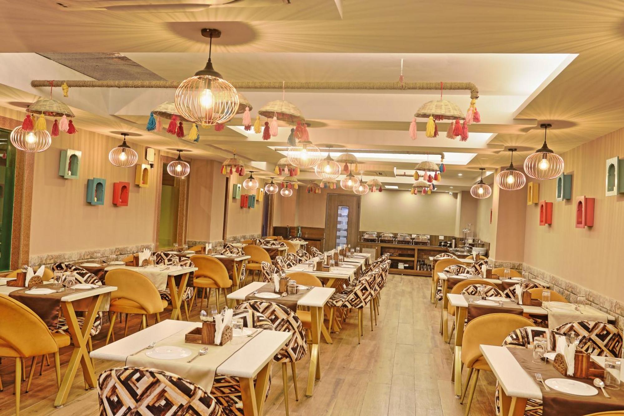 Hotel Oxmo Delhi Airport With Free Airport Transsfer 뉴델리 외부 사진