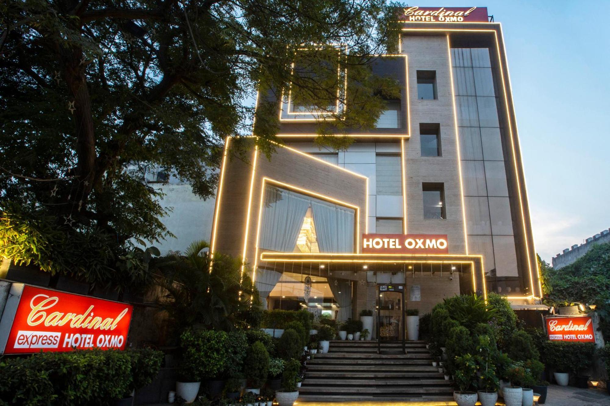 Hotel Oxmo Delhi Airport With Free Airport Transsfer 뉴델리 외부 사진