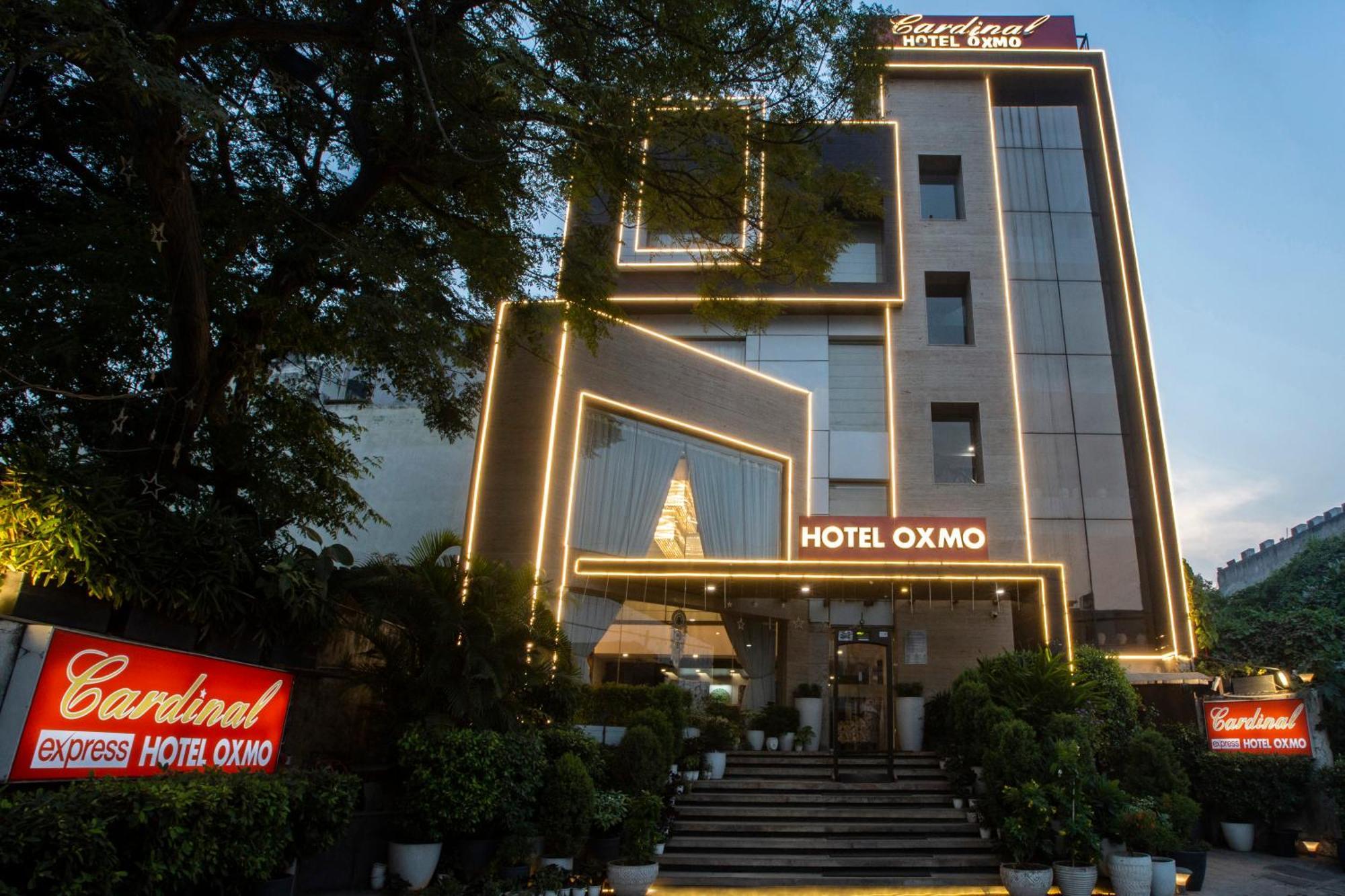 Hotel Oxmo Delhi Airport With Free Airport Transsfer 뉴델리 외부 사진
