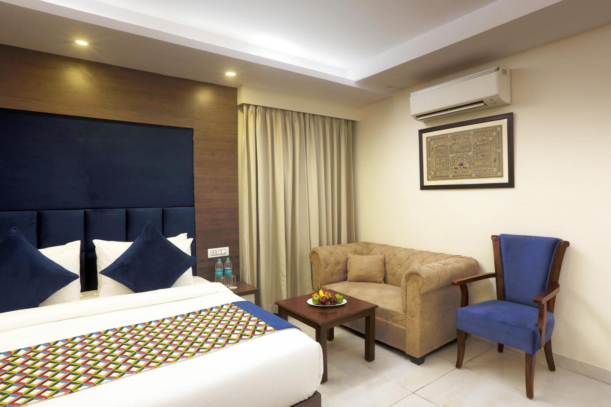 Hotel Oxmo Delhi Airport With Free Airport Transsfer 뉴델리 외부 사진