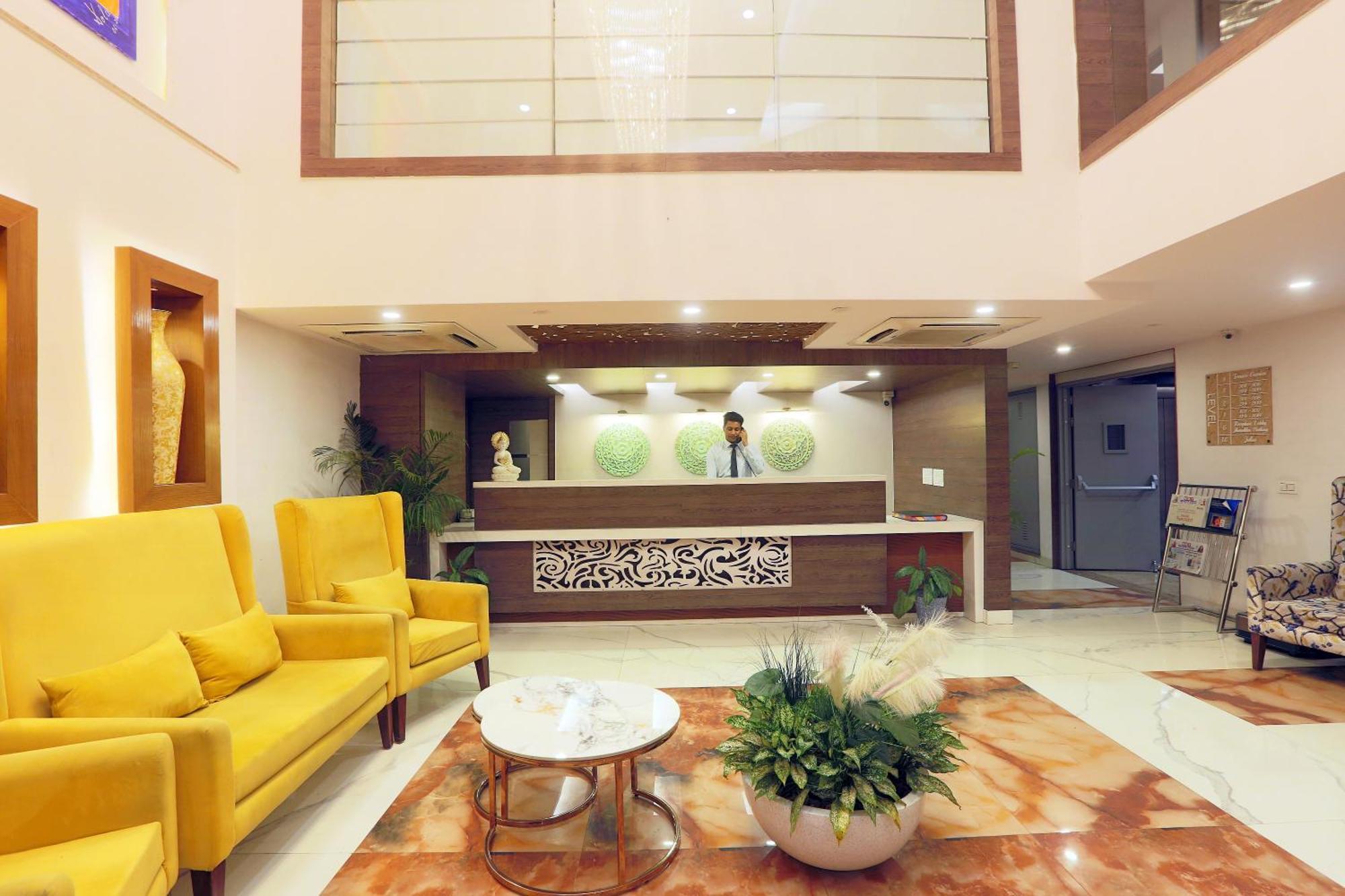 Hotel Oxmo Delhi Airport With Free Airport Transsfer 뉴델리 외부 사진