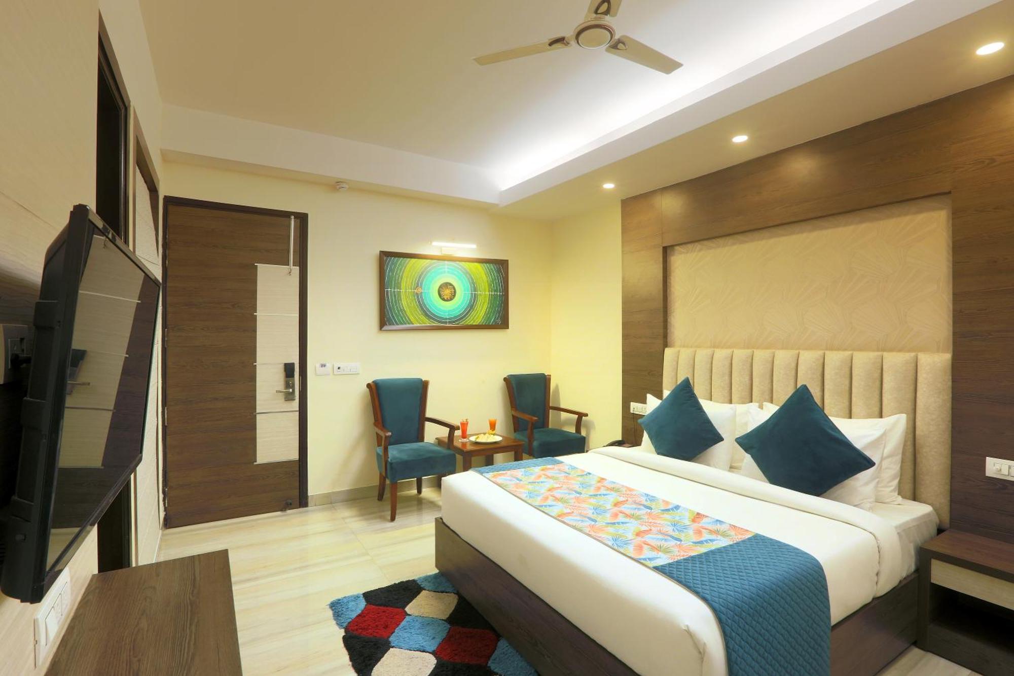 Hotel Oxmo Delhi Airport With Free Airport Transsfer 뉴델리 외부 사진