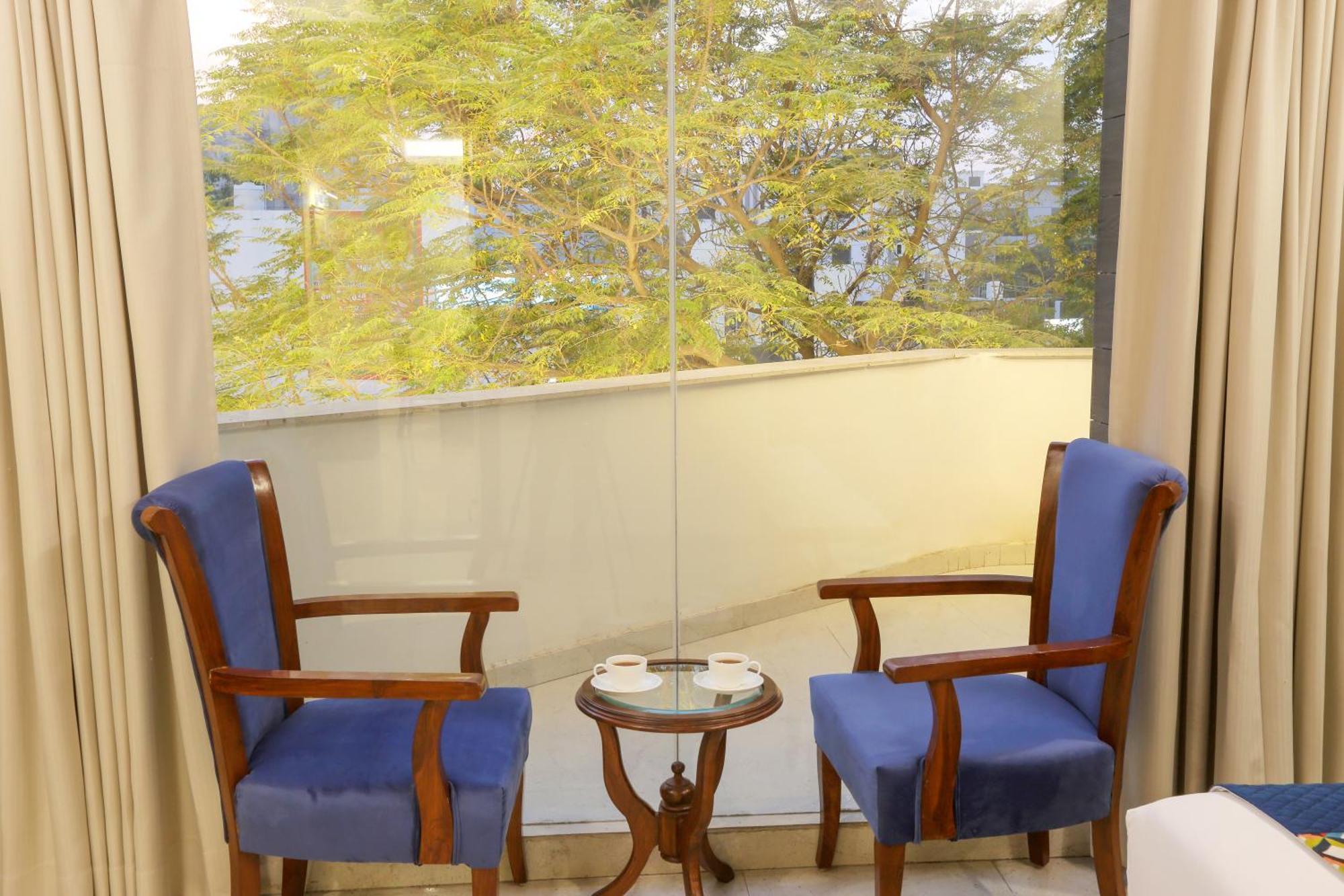 Hotel Oxmo Delhi Airport With Free Airport Transsfer 뉴델리 외부 사진